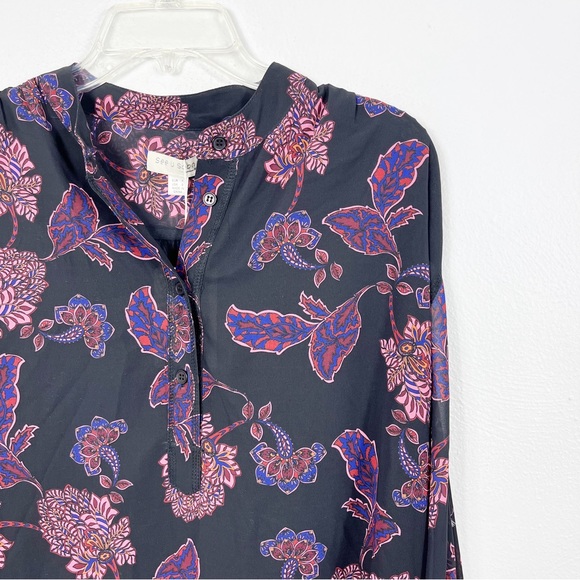 See U Soon Paisley Printed Split Neck Blouse - Picture 2 of 7